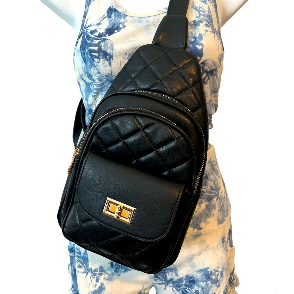 Quilted Crossbody Bag 🖤